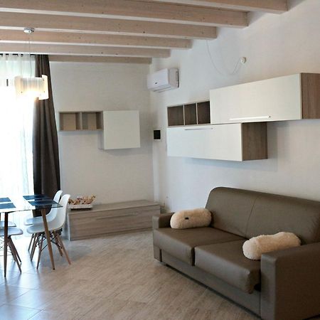 Paradeisos Residence Sas Somma Lombardo Dış mekan fotoğraf
