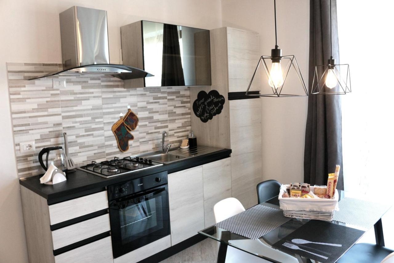 Paradeisos Residence Sas Somma Lombardo Dış mekan fotoğraf